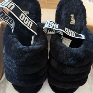 UGG Black Fluffy Slides
